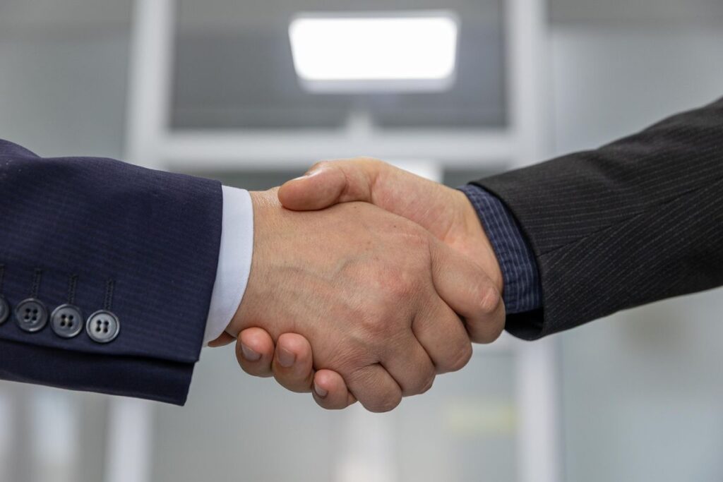 Sua Empresa Comprou Outra. E Agora, Qual Marca Fica?